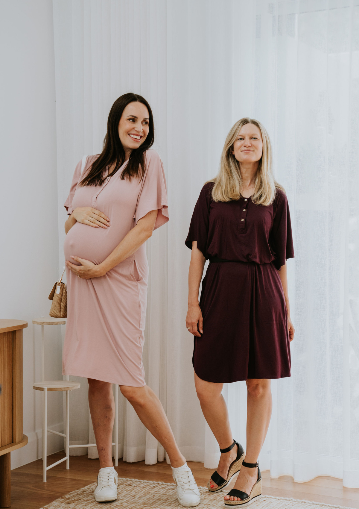 The Comfort Mama dresses for pregnancy, labour, breastfeeding and beyond. Ziggy bamboo pink