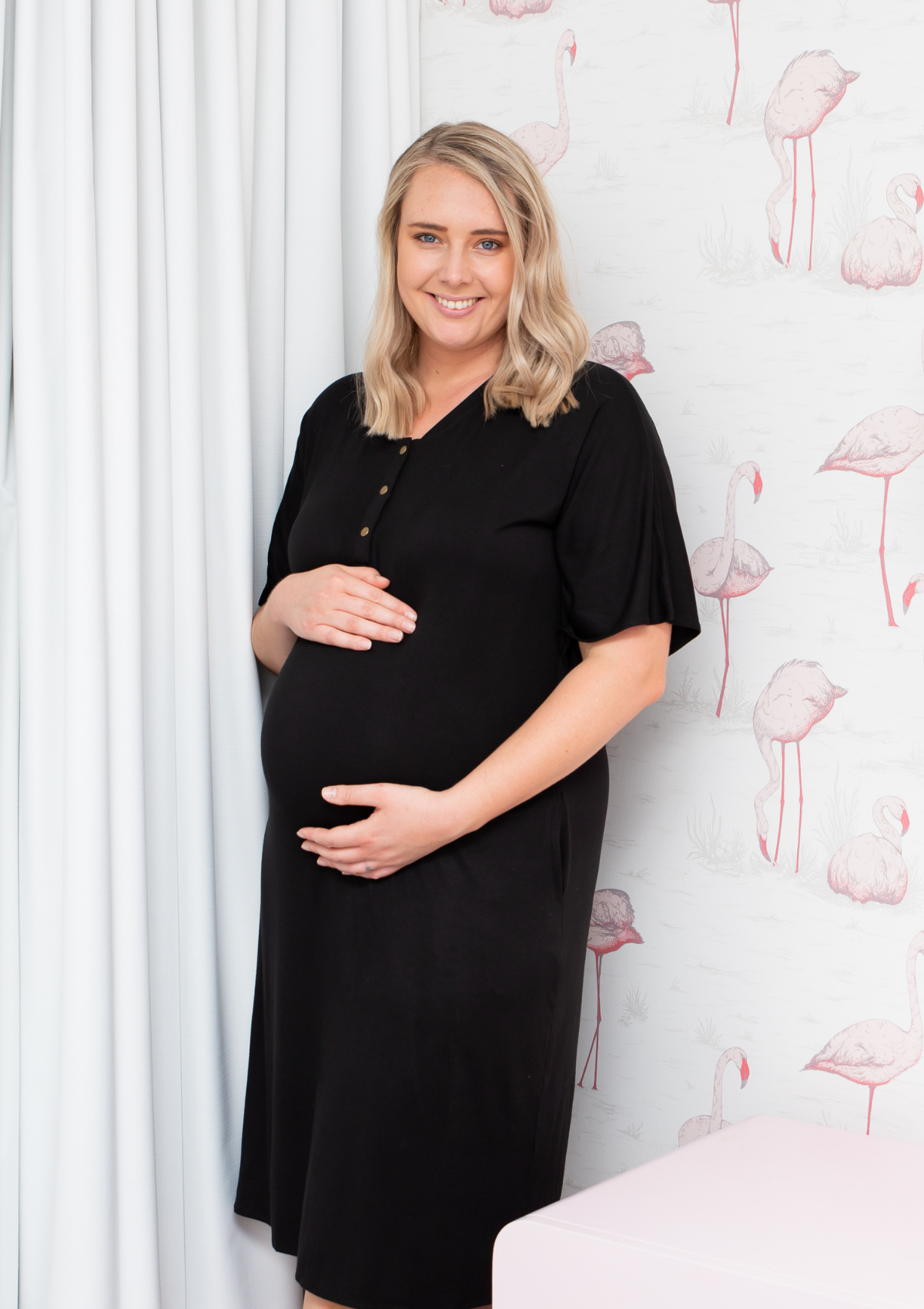 The Comfort Mama dresses for pregnancy, labour, breastfeeding and beyond. Hendrix Black dress LBD.
