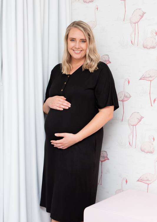 The Comfort Mama dresses for pregnancy, labour, breastfeeding and beyond. Hendrix Black dress LBD.